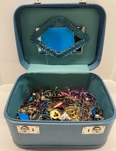 lot 79 image: Vintage Train Case filled with Costume Jewelry
