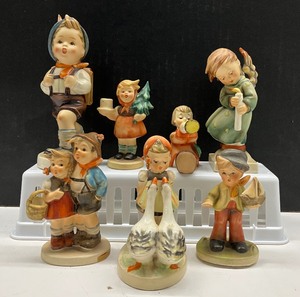 lot 122 image: Lot of Goebel Hummel Figurines including Goose Girl and Candlelight Lot of 7