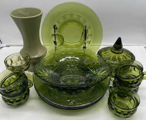 lot 105 image: Avocado Green Glass Lot and Haegar  Pottery Vase