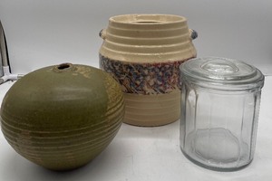 lot 176 image: Apothecary Jar with Lid and Vintage Crock and Pottery