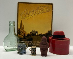 lot 167 image: 1913 Overland Motor Car Catalog and Vintage Stetson Samplesman Sample Hat and Box