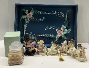 lot 141 image: Rosemaling Tray, Partylite and Lenox Christmas Ornaments