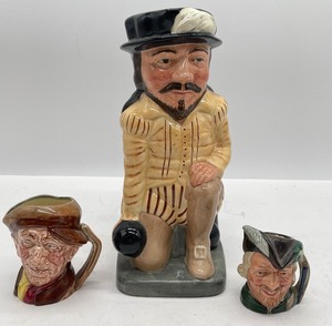 lot 130 image: Royal Doulton England Sir Francis Drake 9 Mug Toby Mug Lot of 3