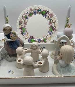 lot 159 image: Lladro, Goebel, Wedgewood and Pilirite France Lot