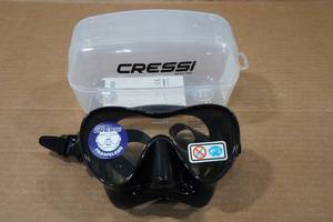 lot 210 image: Cressi F1 Frameless Mask