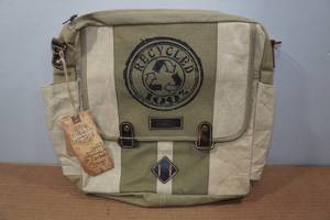 lot 237 image: Sixtease Darcy Shoulder Bag