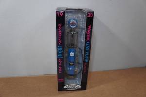 lot 271 image: Gearbox Wayne Gas Pump Replica Mechanical Coin Bank