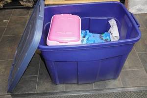 lot 276 image: Bin Full of Legos - About 25lbs