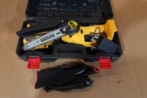 lot 3 image: 6 Mini Chainsaw with 2 Batteries and Charger in Case