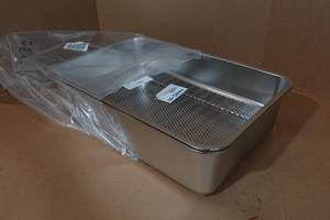 lot 126 image: Stainless Steel Kitty Litter Pan - 15.5 x 23.5 x 6