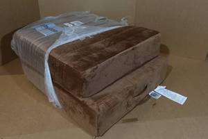 lot 136 image: High Density Floor Pillows - 22 x 22