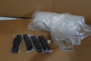 lot 154 image: Foam Mattress Vacuum Storage Bag - FullQueen