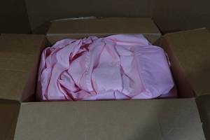 lot 165 image: Pink Table Cloths - 3- 120 Round, 3- 60x102