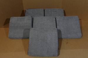lot 172 image: Pet Wedge Ramp for Stairs
