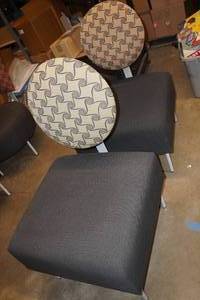 lot 1J image: Andreu World Lobby Chairs