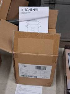 lot 823 image: Kitchen HQ RCW-2 Rice Multi-Cooker (in original packaging)