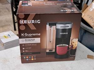 lot 825 image: Keurig K-Supreme Single Serve Coffee Maker (in original packaging)