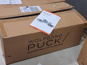 lot 836 image: Wolfgang Puck Cookware Set 11-piece (in original packaging)
