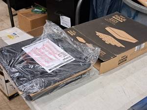 lot 839 image: Ninja Foodi Baking Bundle Accessory Set 2-piece (in original packaging)