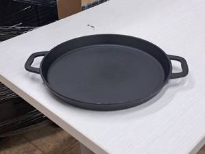 lot 848 image: 12 Cast Iron Cooking Pan  Circular (in original packaging)