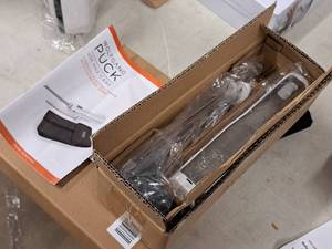 lot 883 image: Wolfgang Puck Cordless Electric Knife (in original packaging) with Charging Cord