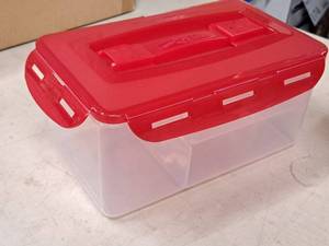 lot 915 image: Lot of (1) Plastic Storage Container with Separated Compartments 7x11x5 12 (in original packaging)