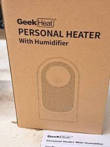 lot 950 image: Geek Heat Personal Heater with Humidifier (in original packaging)