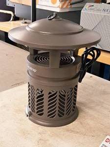 lot 952 image: Dynatrap Pest Control Lantern (in original packaging)