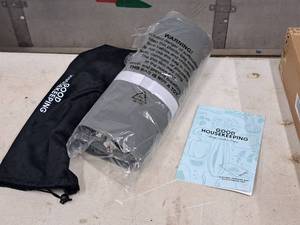 lot 891 image: Electric Warming Mat with Storage Bag (in original packaging)