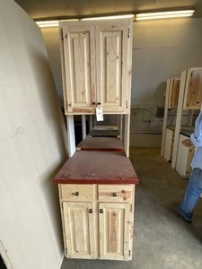 lot 8 image: Cupboard