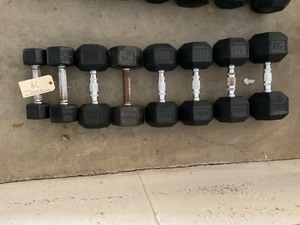 lot 79 image: Rubber-Coated Hand Weights  Set of 8