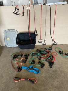 lot 84 image: Exercise Resistance Bands  10 with Handles  Tote