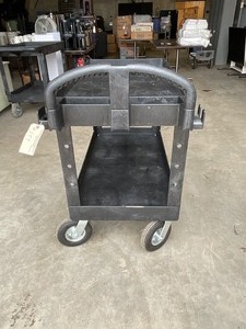 lot 154 image: Rubbermaid Commercial Work Cart