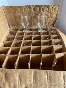 lot 171 image: 25 Tall glasses 7 high