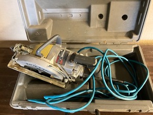 lot 196 image: Skilsaw Worm Drive Circular Saw with case