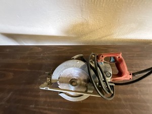lot 199 image: Milwaukeee Skill Saw