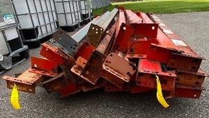 lot 224 image: approx 28 - Heavy-Duty Pallet Rack Beams 8 & 7 6