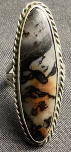 lot 88 image: Petrified Wood Agate .925 Sterling Silver Ring - Size 7.25