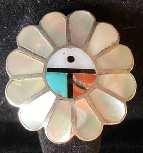 lot 60 image: Sunface Pearl Inlays .925 Sterling Silver Ring - Size 8.5