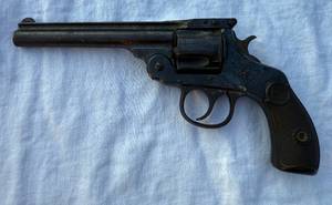 lot 152 image: .32 Caliper Harrington & Richardson Arms Co. Auto Ejecting Double Action Top Break Revolver