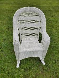 lot 40 image: Indoor Outdoor Wicker Rocking Chair in Good Condition