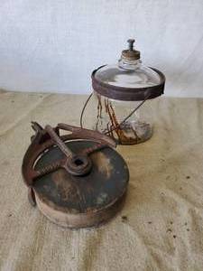 lot 100 image: Vintage Hudson Mfg Pulley With Vintage Keroscene Glass Jar