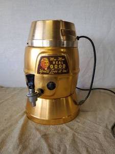 lot 104 image: RARE 1950s Helmco Hot Chocolate Dispenser  Plugged and and heats up untested with liquid