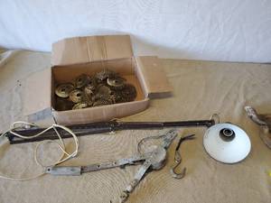 lot 125 image: Power Comealong Winch, Nail Gun Nails, and Vintage Portable Lamp Working