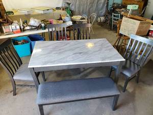 lot 127 image: Gorgeous Like New Table 4 Chairs and Bench Seat  with Drawers on both ends