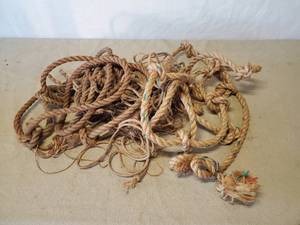 lot 143 image: Rope Lot