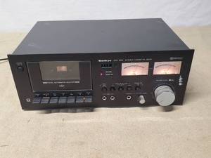 lot 159 image: Sankyo STD-1850 Stereo Cassette Deck Powers up
