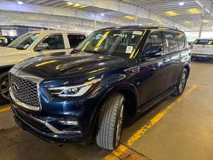 lot 10 image: 2019 Infiniti QX80 Luxury AWD