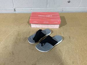 lot 308 image: Easy Spirit Womens Lola2 Sport Sandal- Size 5.5M