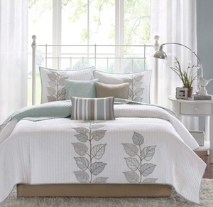 lot 28 image: 6PCS KingCal King Madison Park Caelie Quilt Modern Classic Design All Season, Breathable Coverlet Lightweight Bedding Set